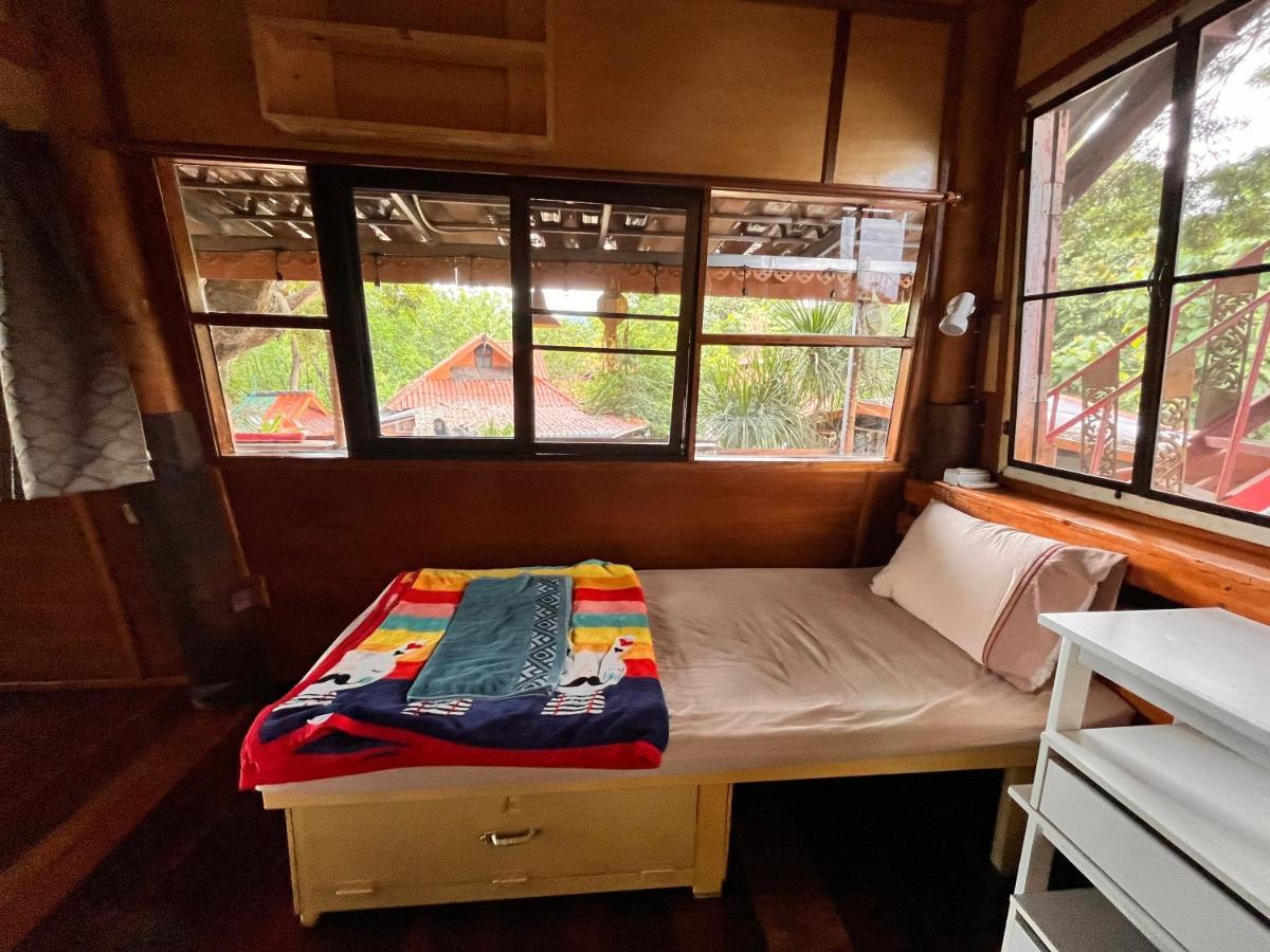 Good Life Dacha Wellness Homestay Pai Εξωτερικό φωτογραφία